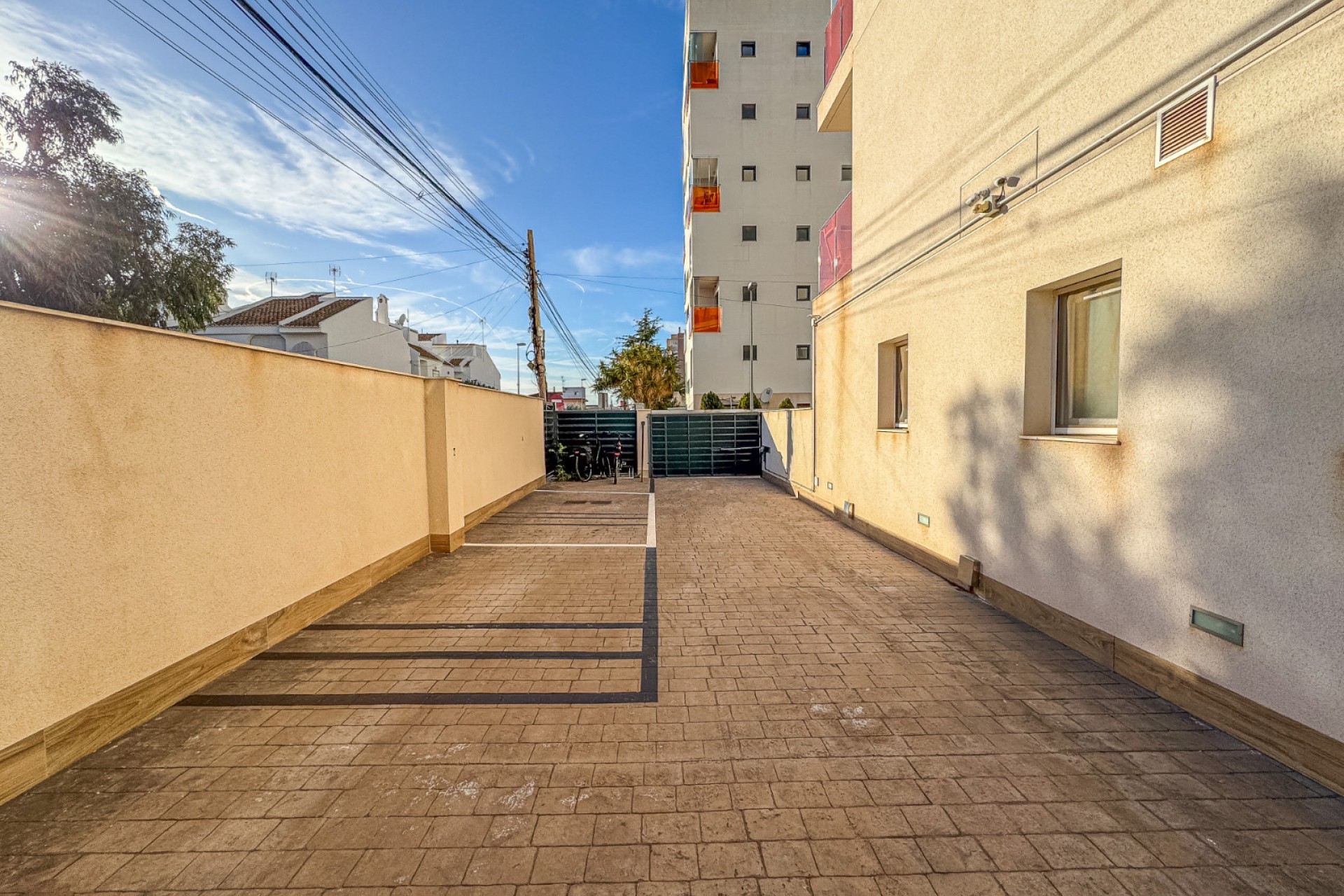 Resale - Apartment -
Torrevieja - Nueva Torrevieja