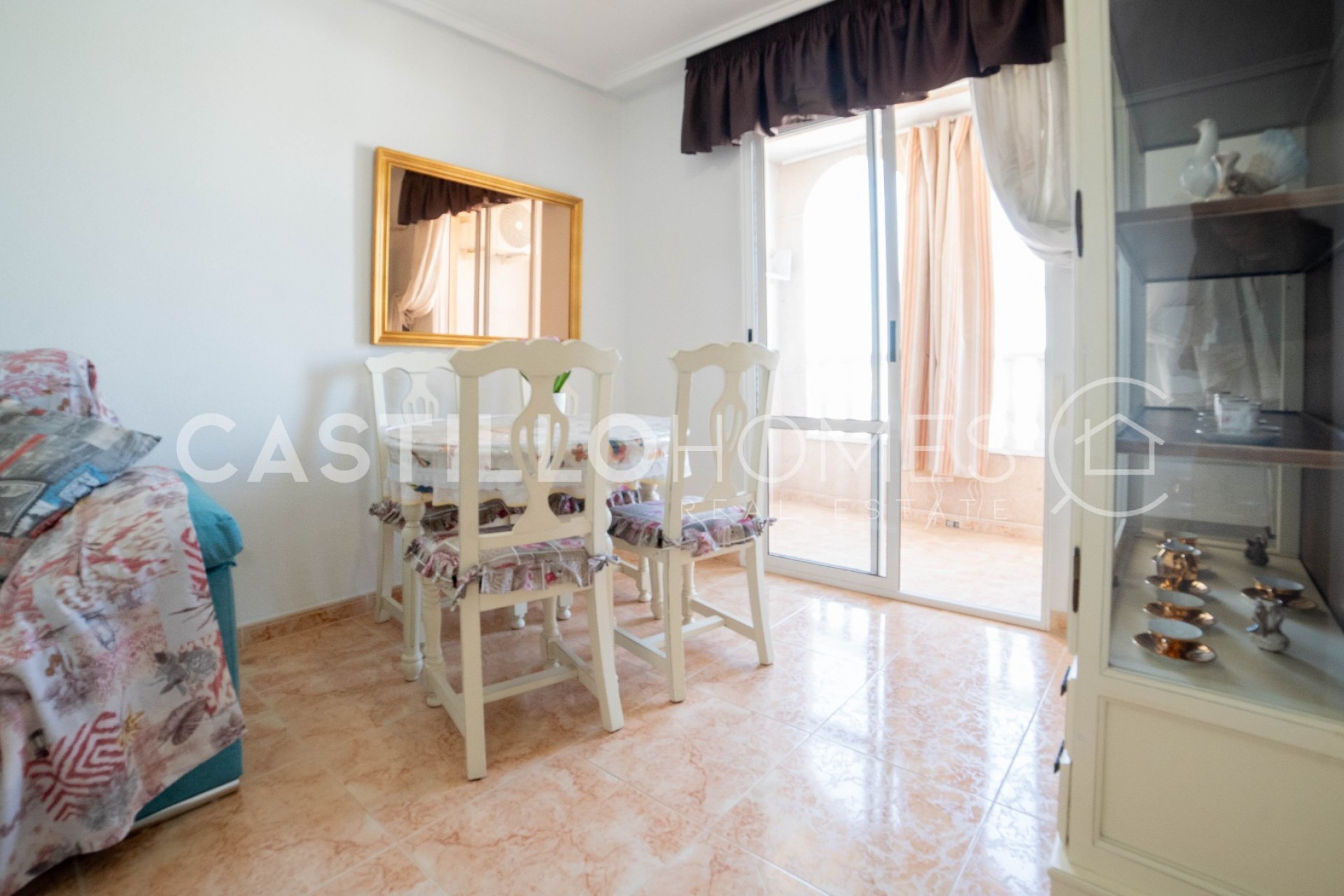 Resale - Apartment -
Torrevieja - Parque de las Naciones