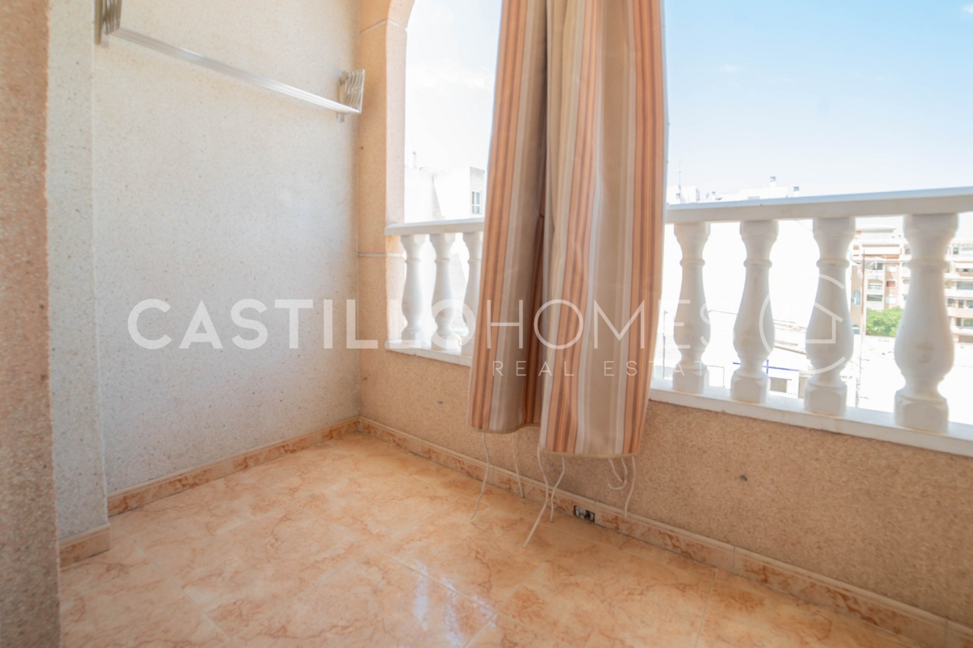 Resale - Apartment -
Torrevieja - Parque de las Naciones