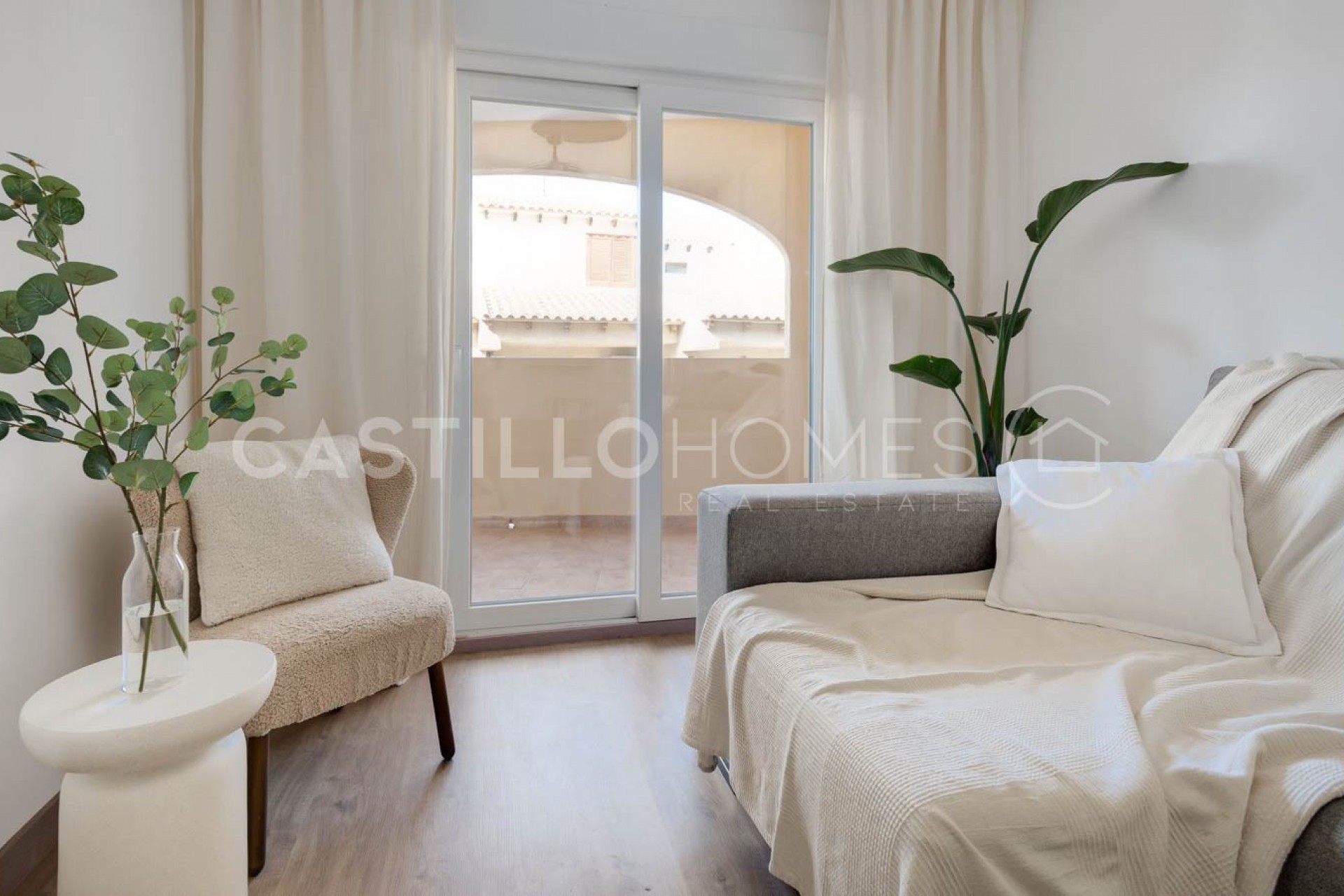 Resale - Apartment -
Torrevieja - Playa de los Locos