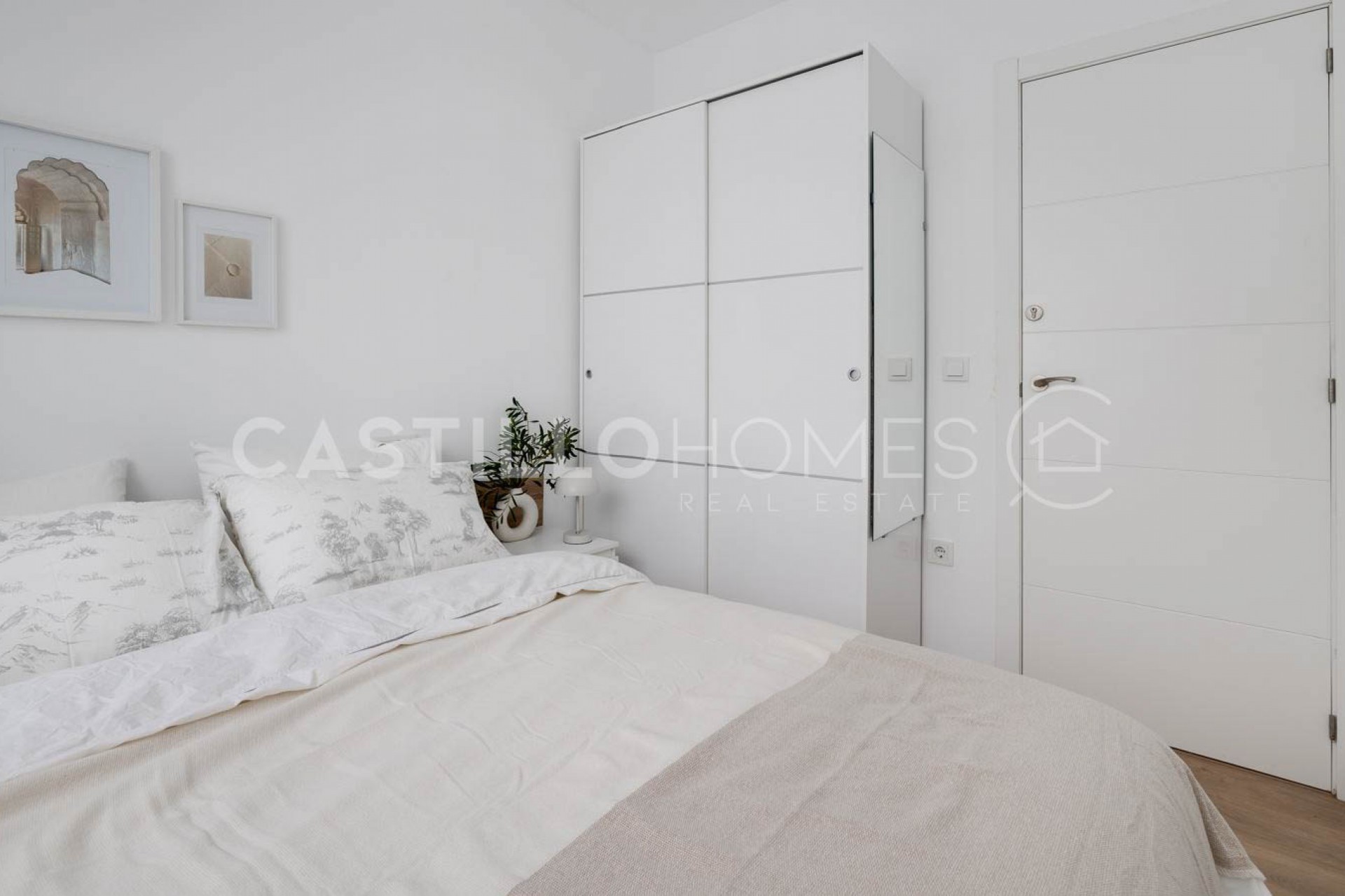 Resale - Apartment -
Torrevieja - Playa de los Locos