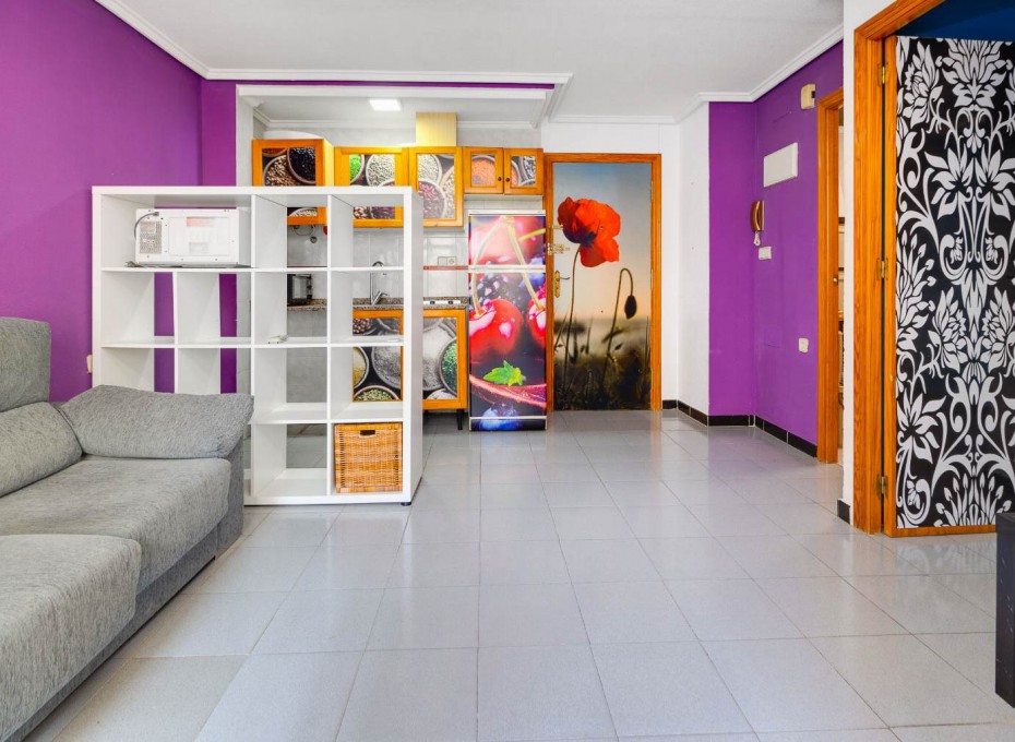 Resale - Apartment -
Torrevieja - Playa de los Locos