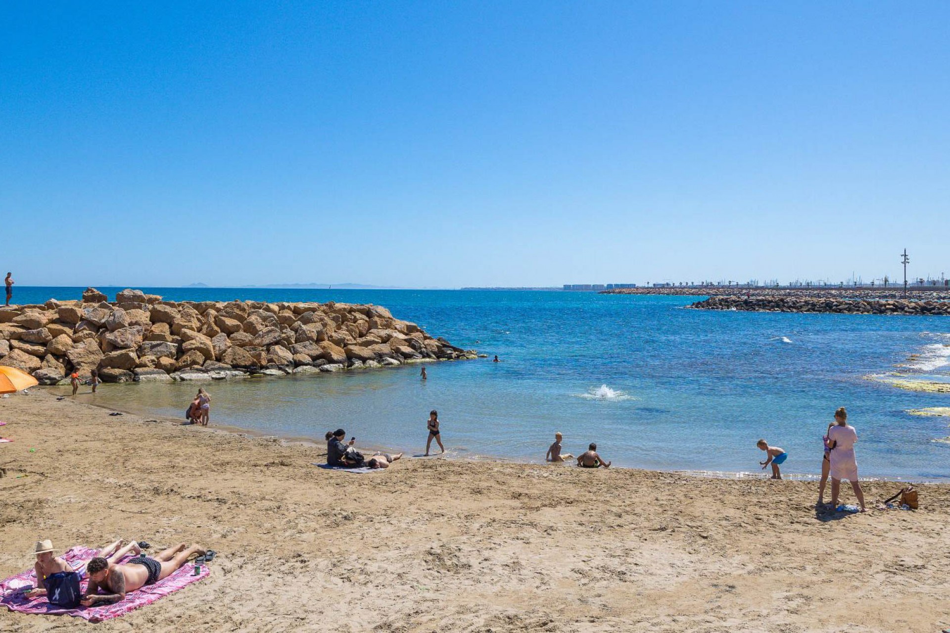 Resale - Apartment -
Torrevieja - Playa de los Locos