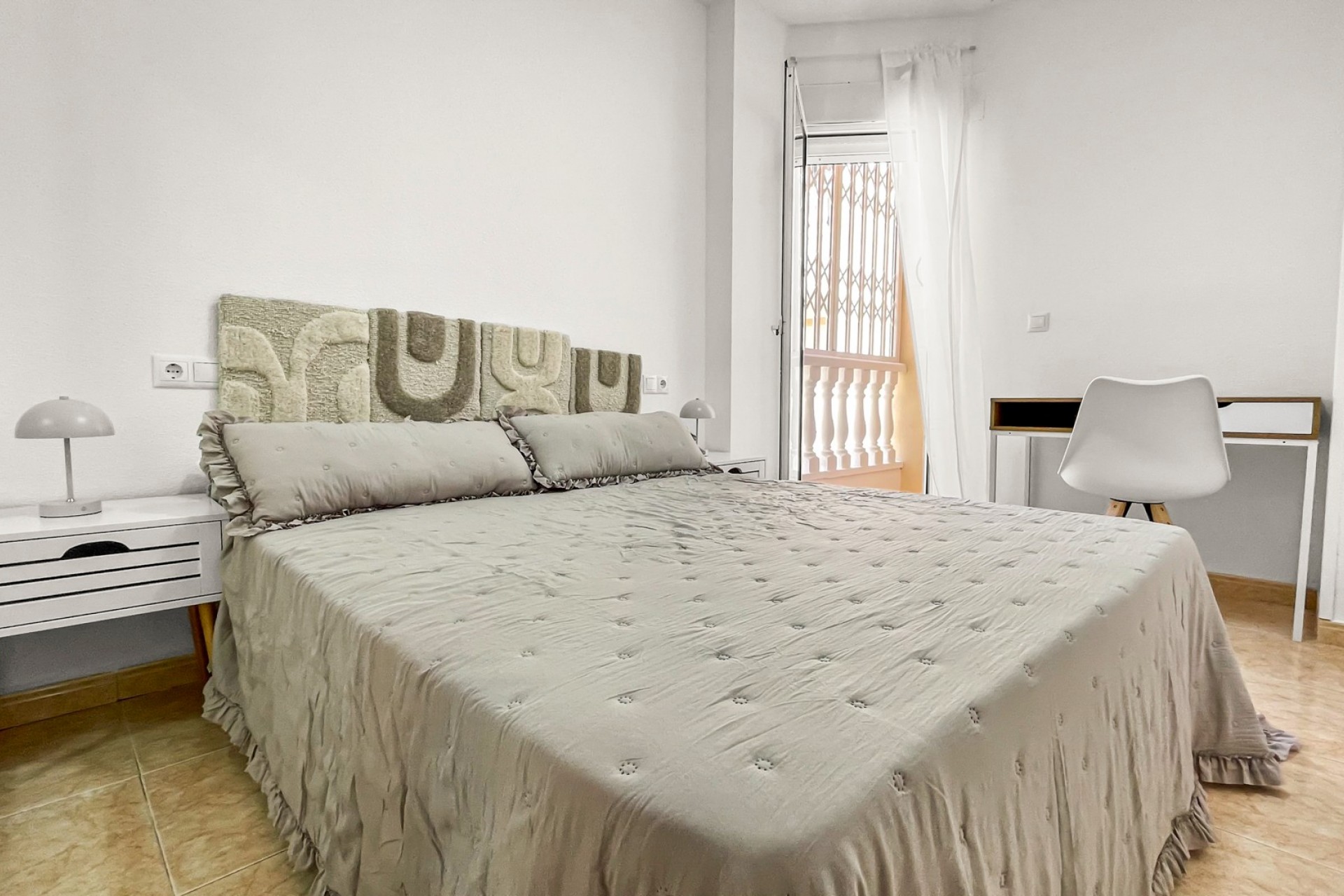 Resale - Apartment -
Torrevieja - Playa de los locos
