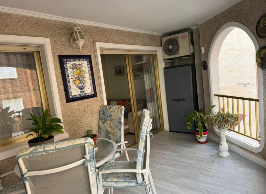 Resale - Apartment -
Torrevieja - Playa de los Locos