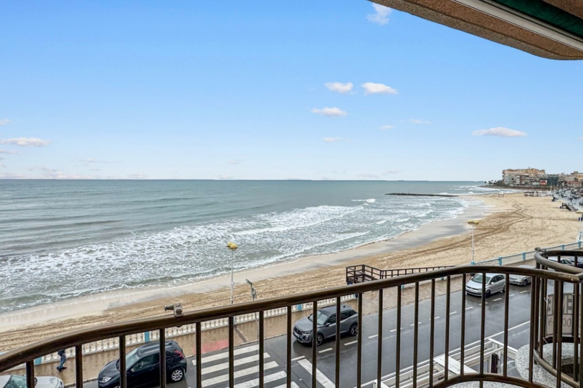 Resale - Apartment -
Torrevieja - Playa de los Locos