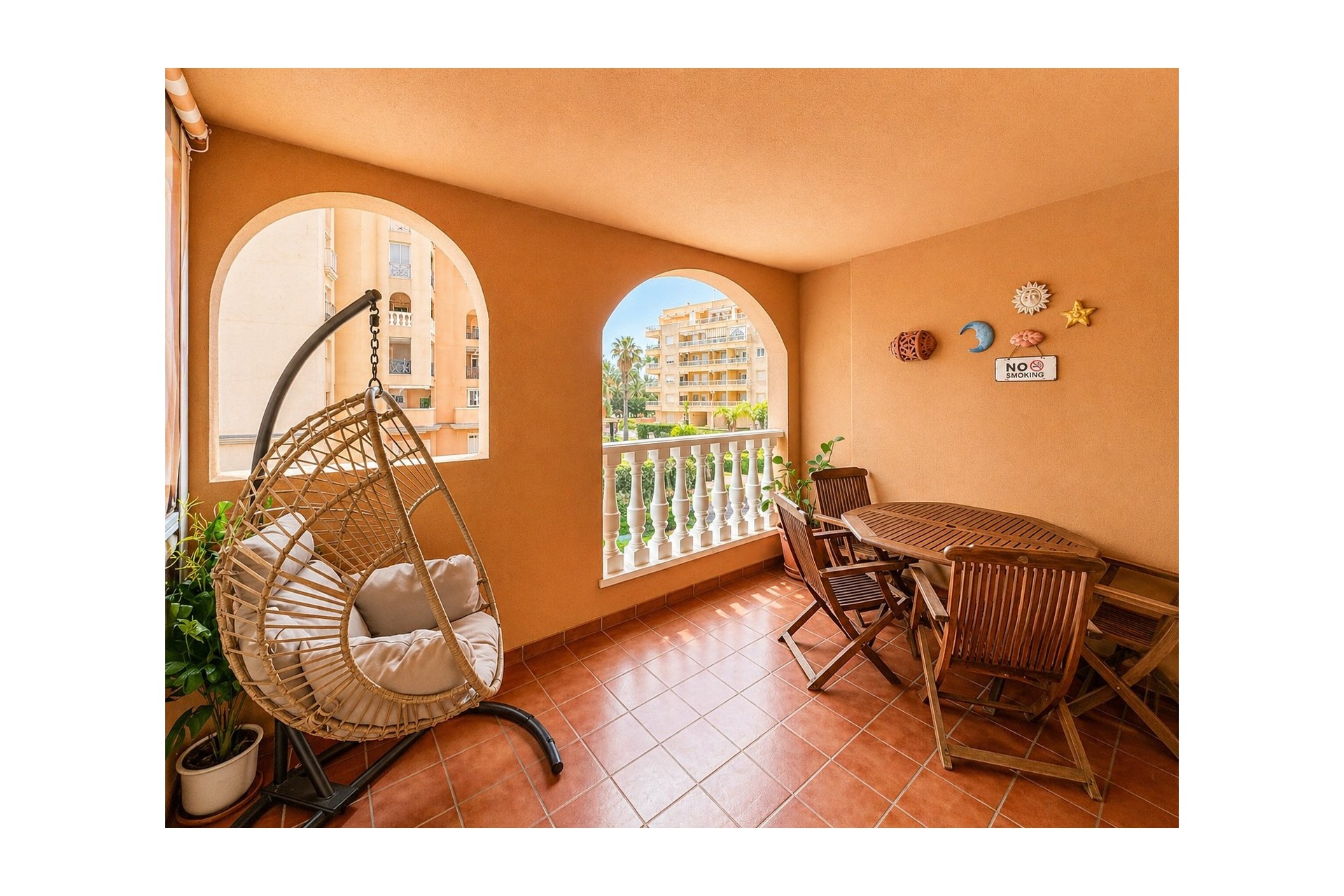 Resale - Apartment -
Torrevieja - Playa de los locos