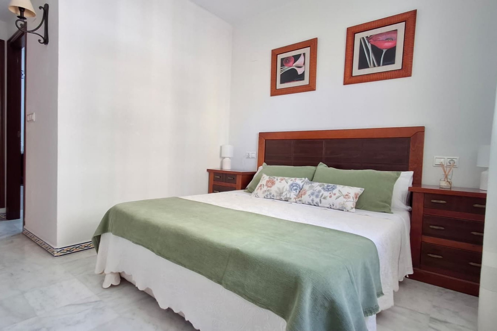 Resale - Apartment -
Torrevieja - Playa de los locos