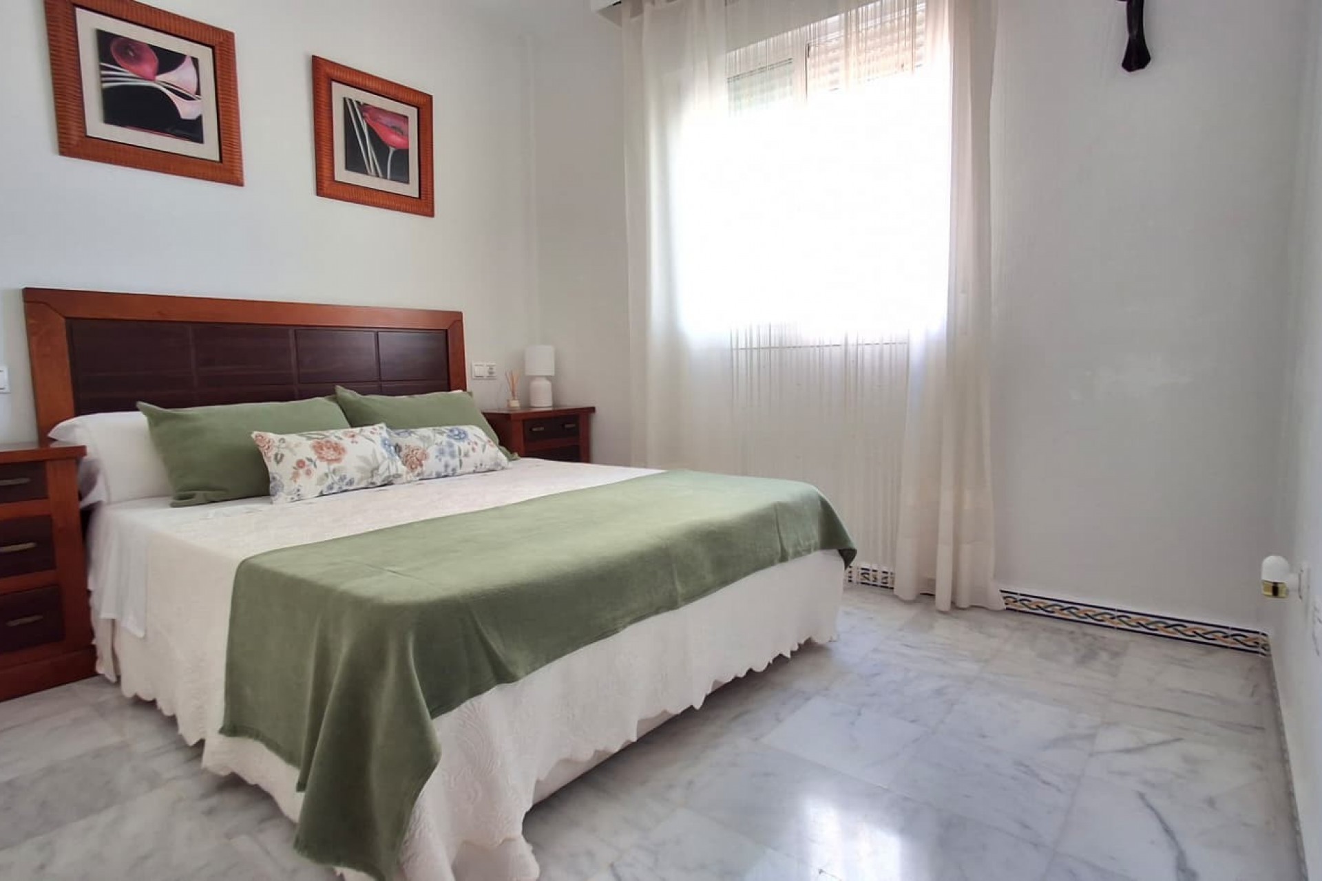 Resale - Apartment -
Torrevieja - Playa de los locos
