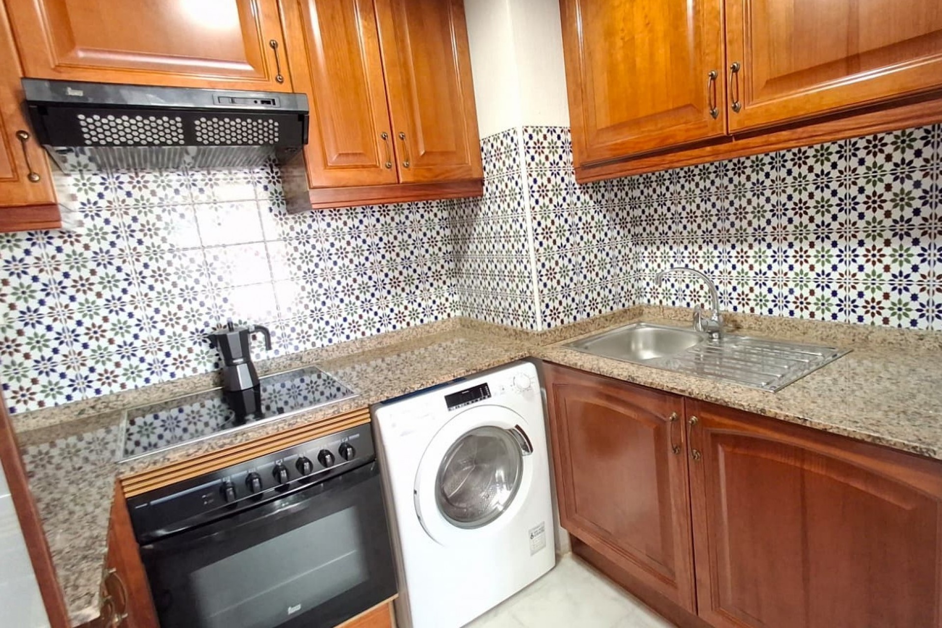 Resale - Apartment -
Torrevieja - Playa de los locos