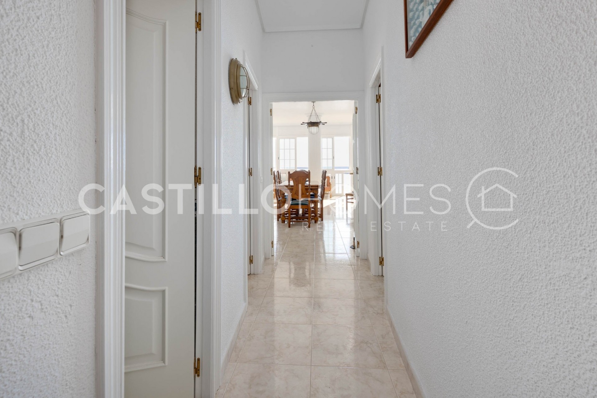 Resale - Apartment -
Torrevieja - Playa del Acequión