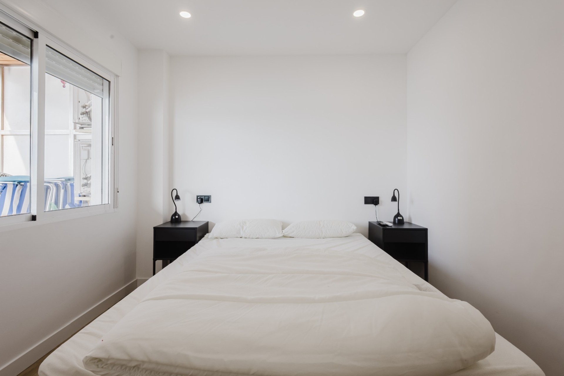 Resale - Apartment -
Torrevieja - Playa del Acequión