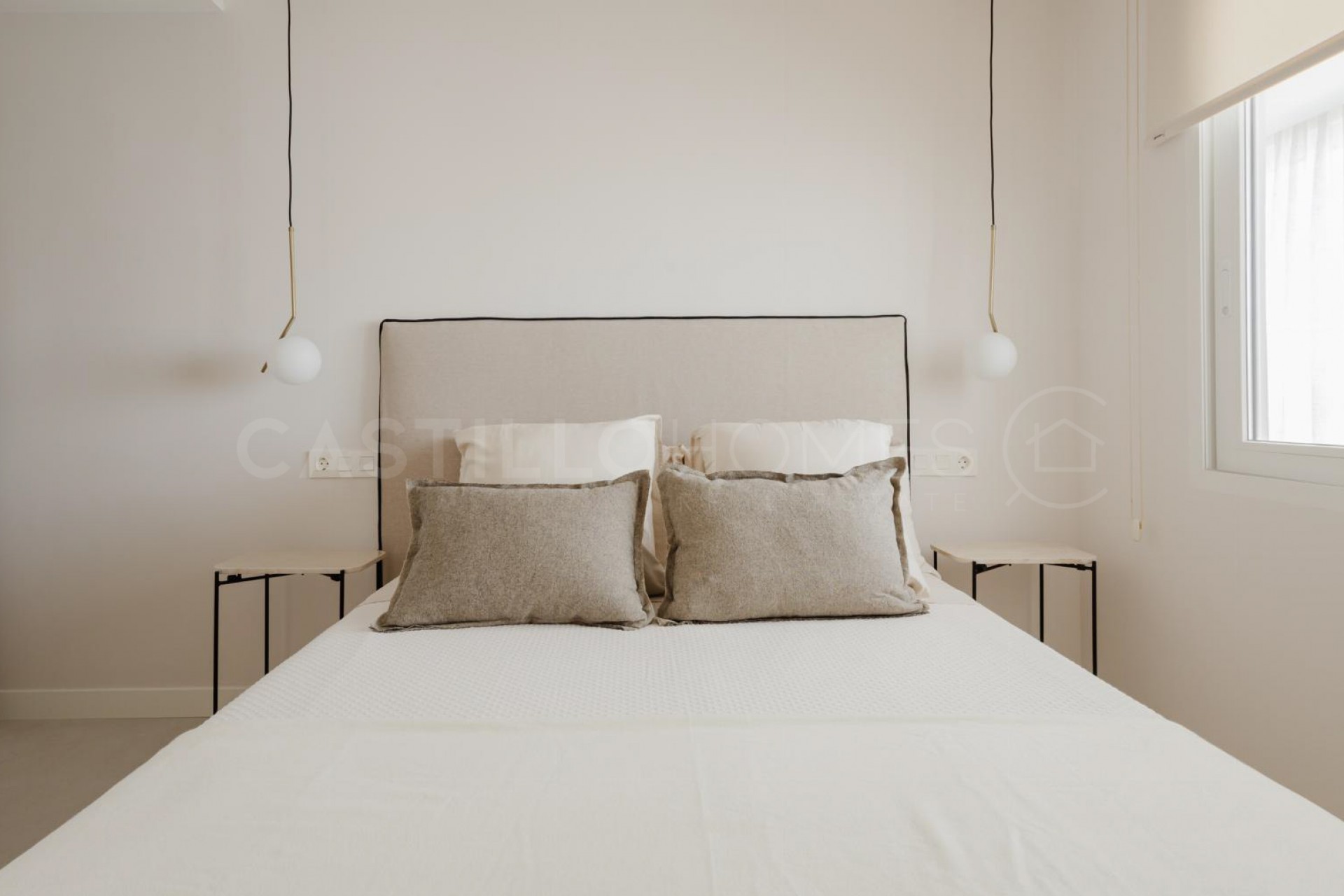 Resale - Apartment -
Torrevieja - Playa del Acequión