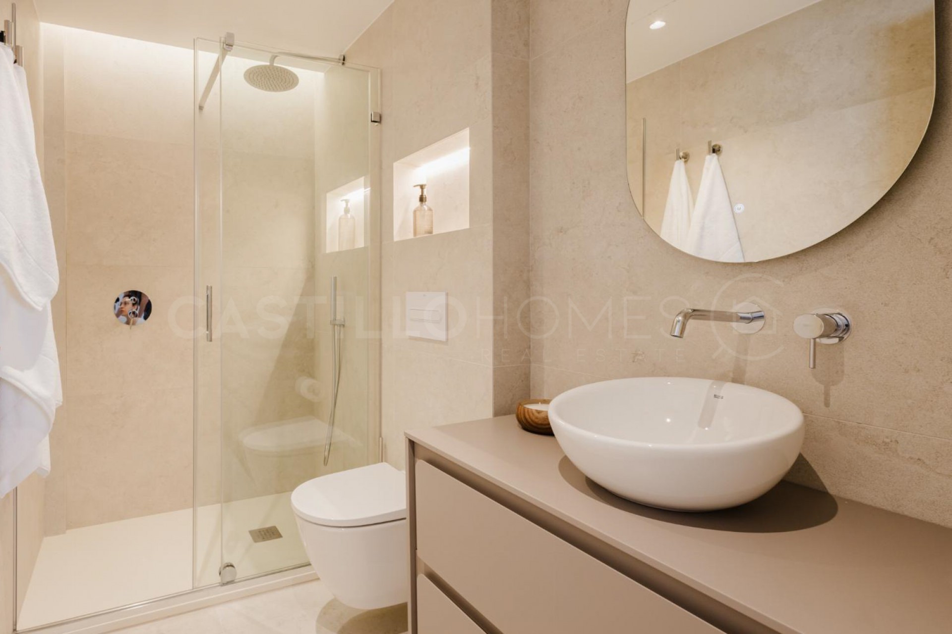 Resale - Apartment -
Torrevieja - Playa del Acequión