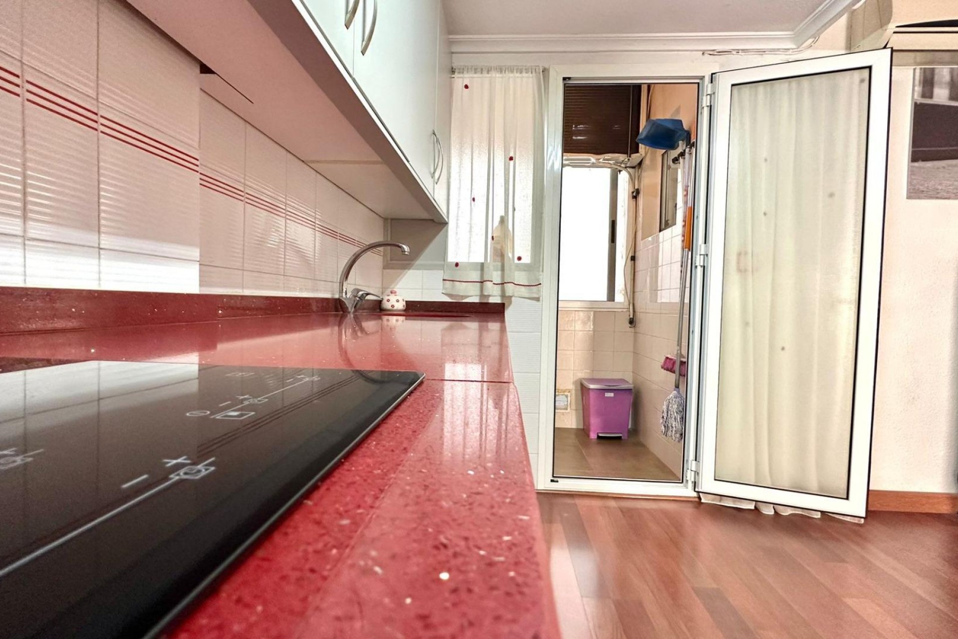 Resale - Apartment -
Torrevieja - Playa del Acequión