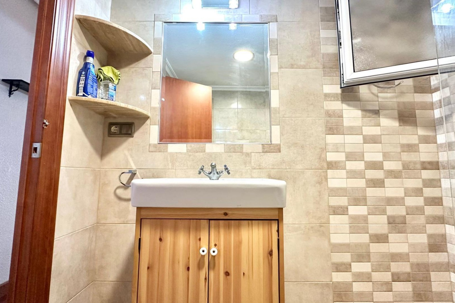 Resale - Apartment -
Torrevieja - Playa del Acequión