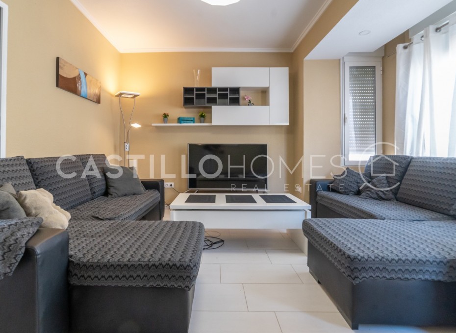 Resale - Apartment -
Torrevieja - Playa del Cura