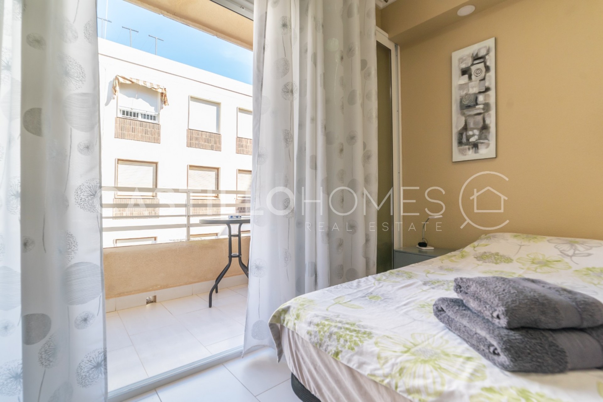 Resale - Apartment -
Torrevieja - Playa del Cura