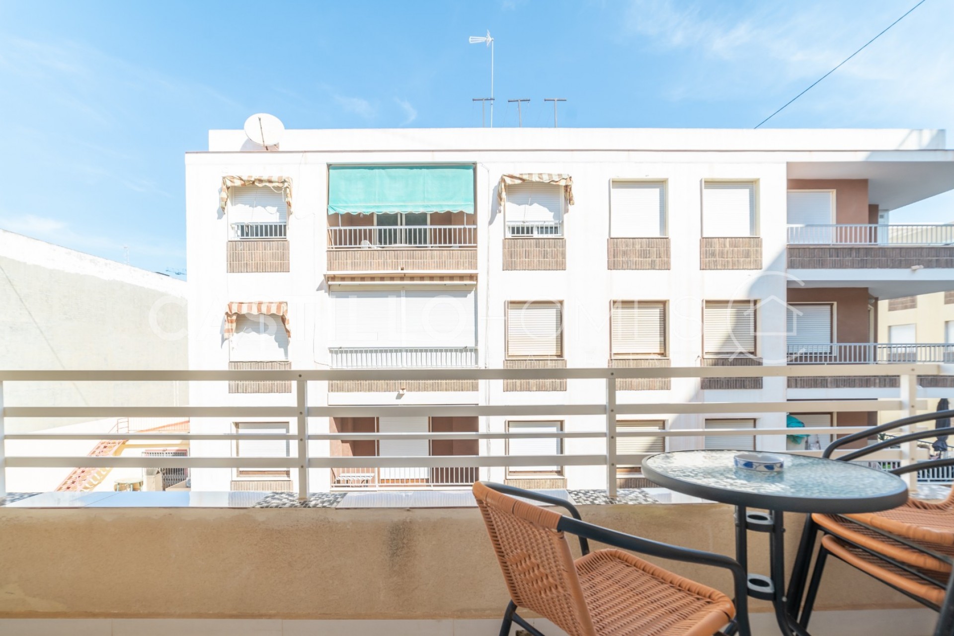Resale - Apartment -
Torrevieja - Playa del Cura