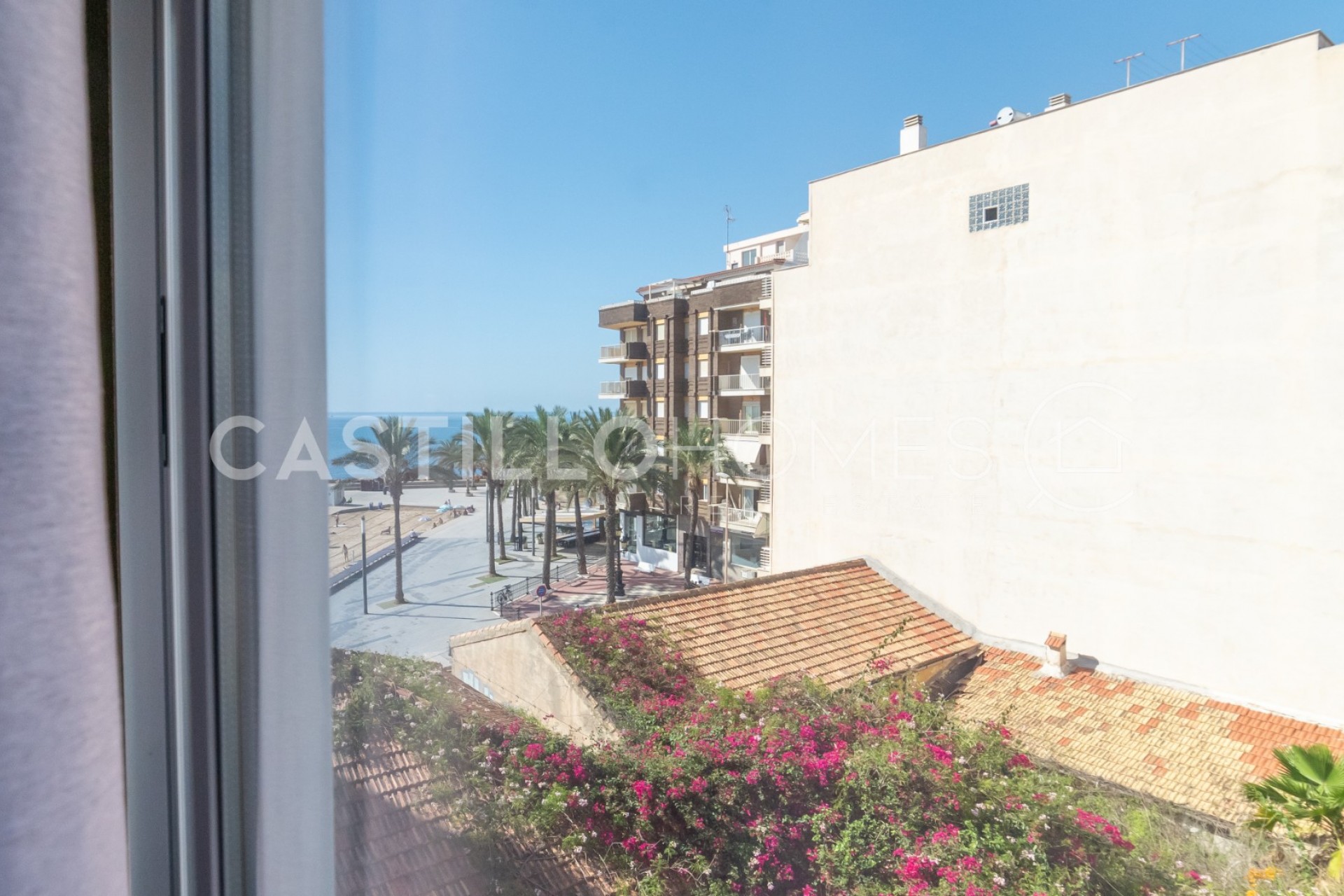 Resale - Apartment -
Torrevieja - Playa del Cura