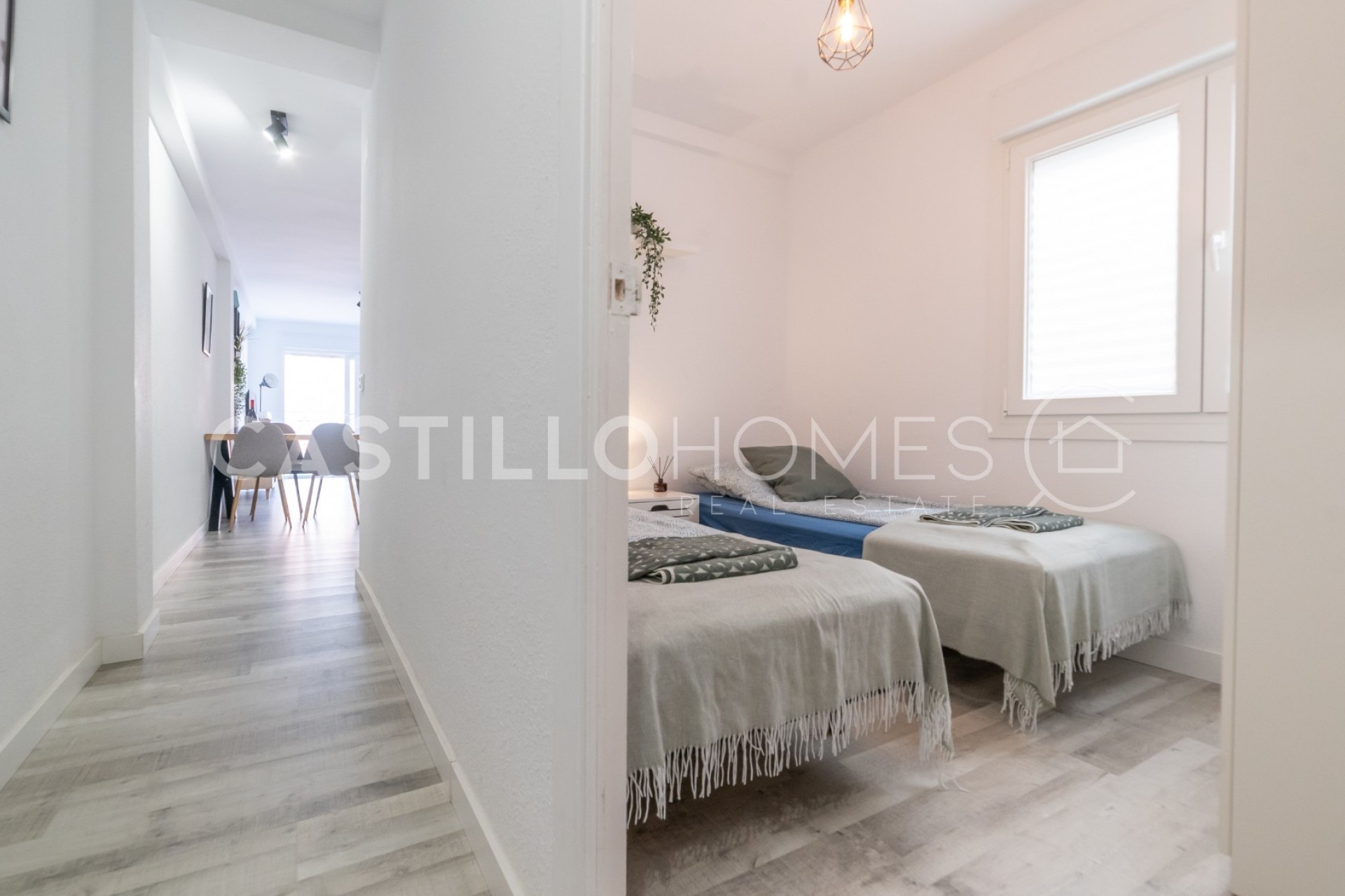 Resale - Apartment -
Torrevieja - Playa del Cura