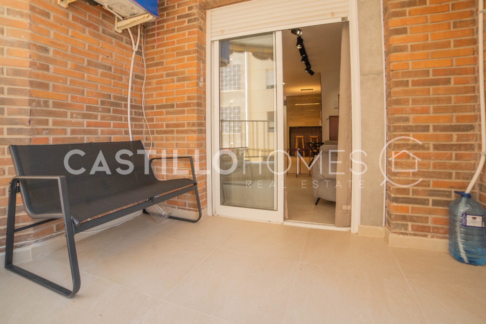 Resale - Apartment -
Torrevieja - Playa del Cura