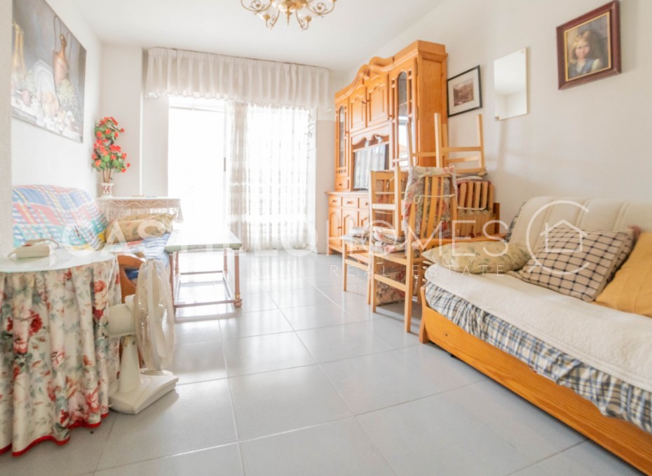 Resale - Apartment -
Torrevieja - Punta prima