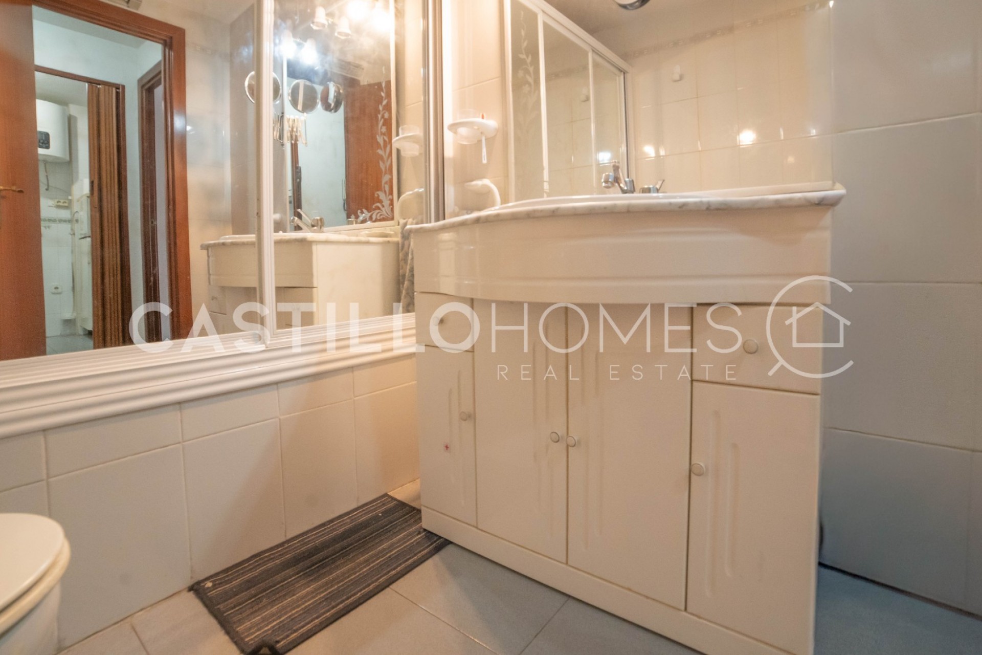 Resale - Apartment -
Torrevieja - Punta prima