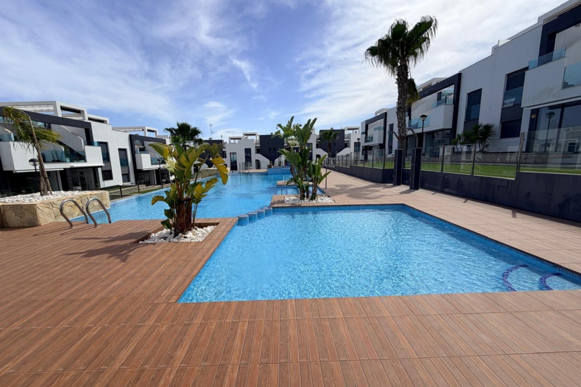 Resale - Apartment -
Torrevieja - Punta Prima