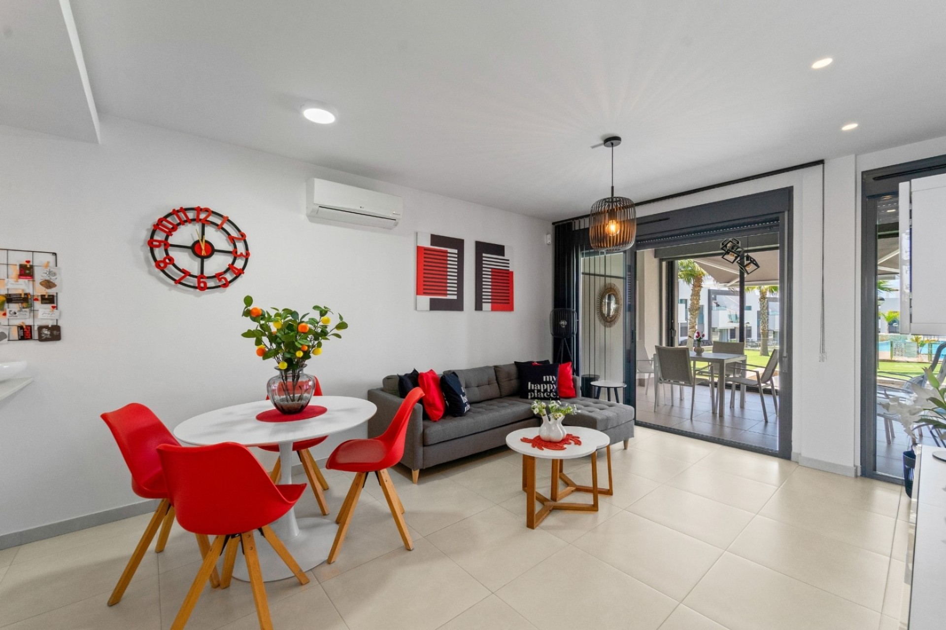 Resale - Apartment -
Torrevieja - Punta Prima
