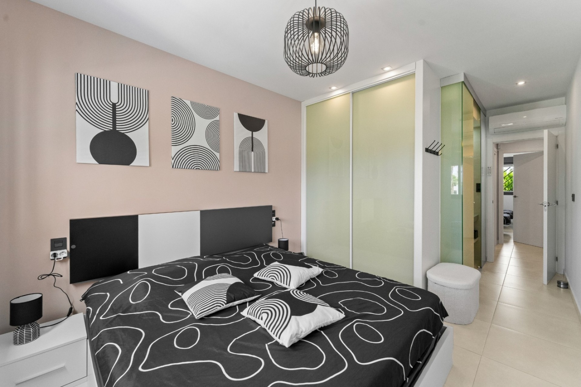 Resale - Apartment -
Torrevieja - Punta Prima
