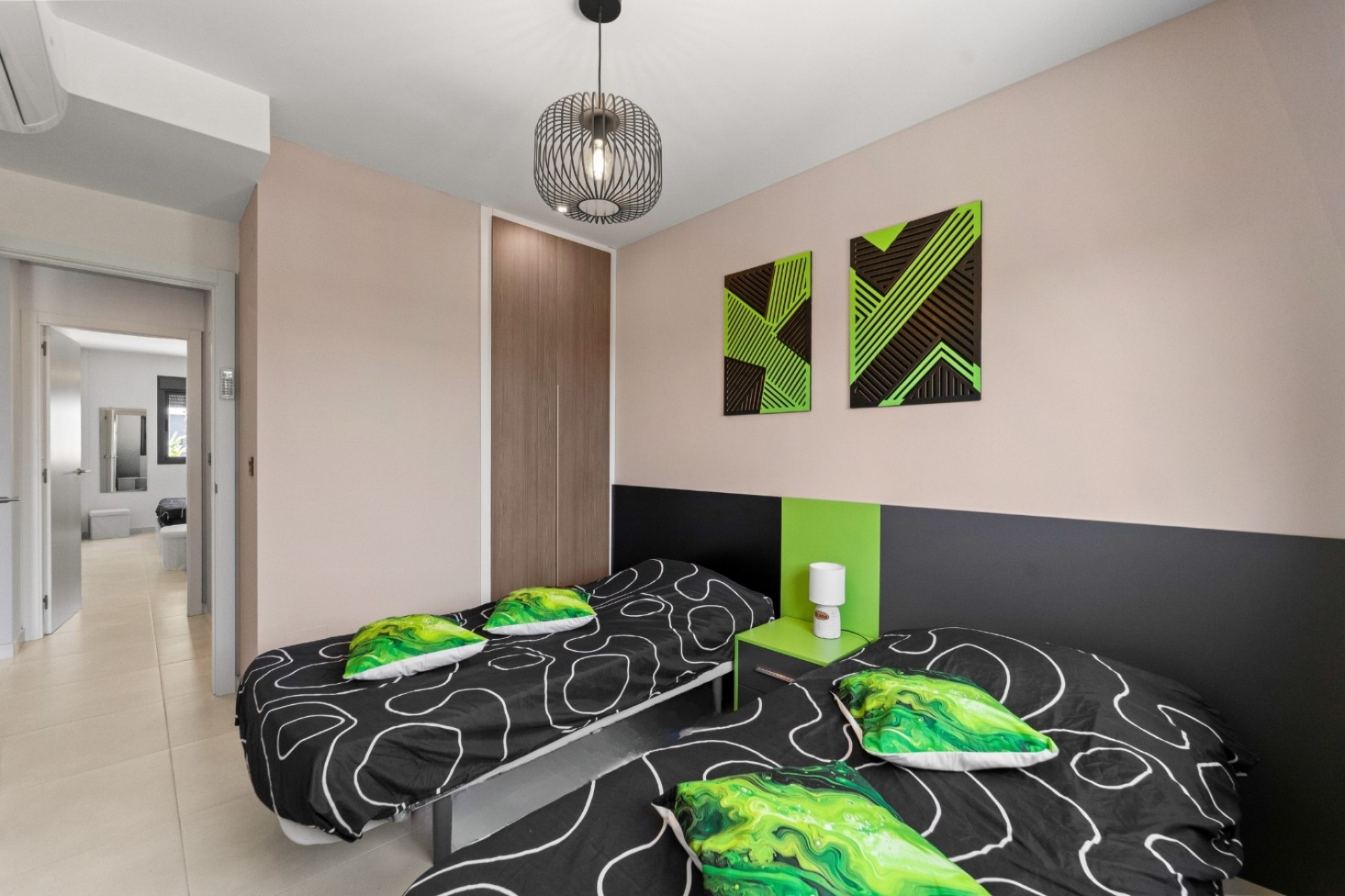 Resale - Apartment -
Torrevieja - Punta Prima