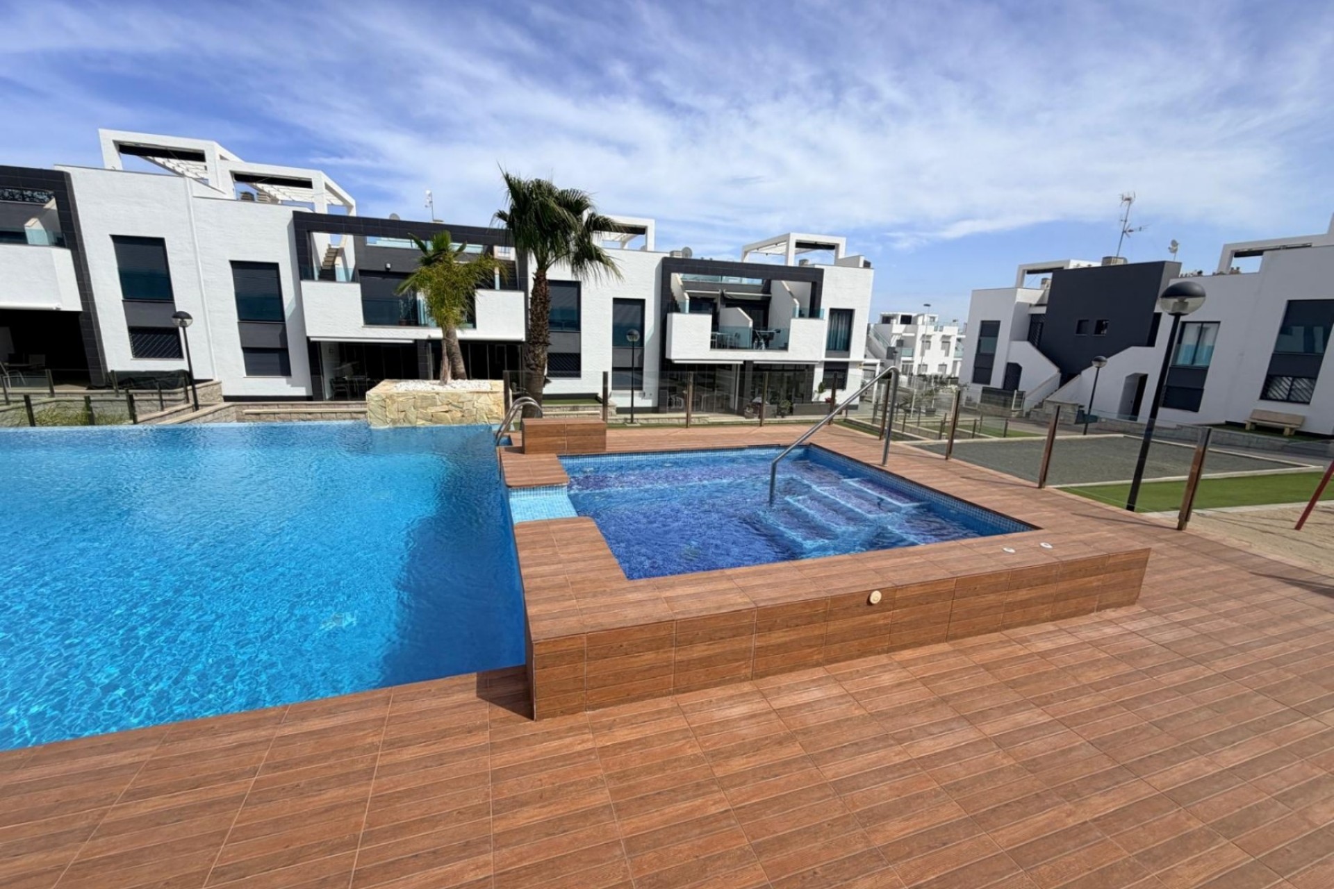 Resale - Apartment -
Torrevieja - Punta Prima