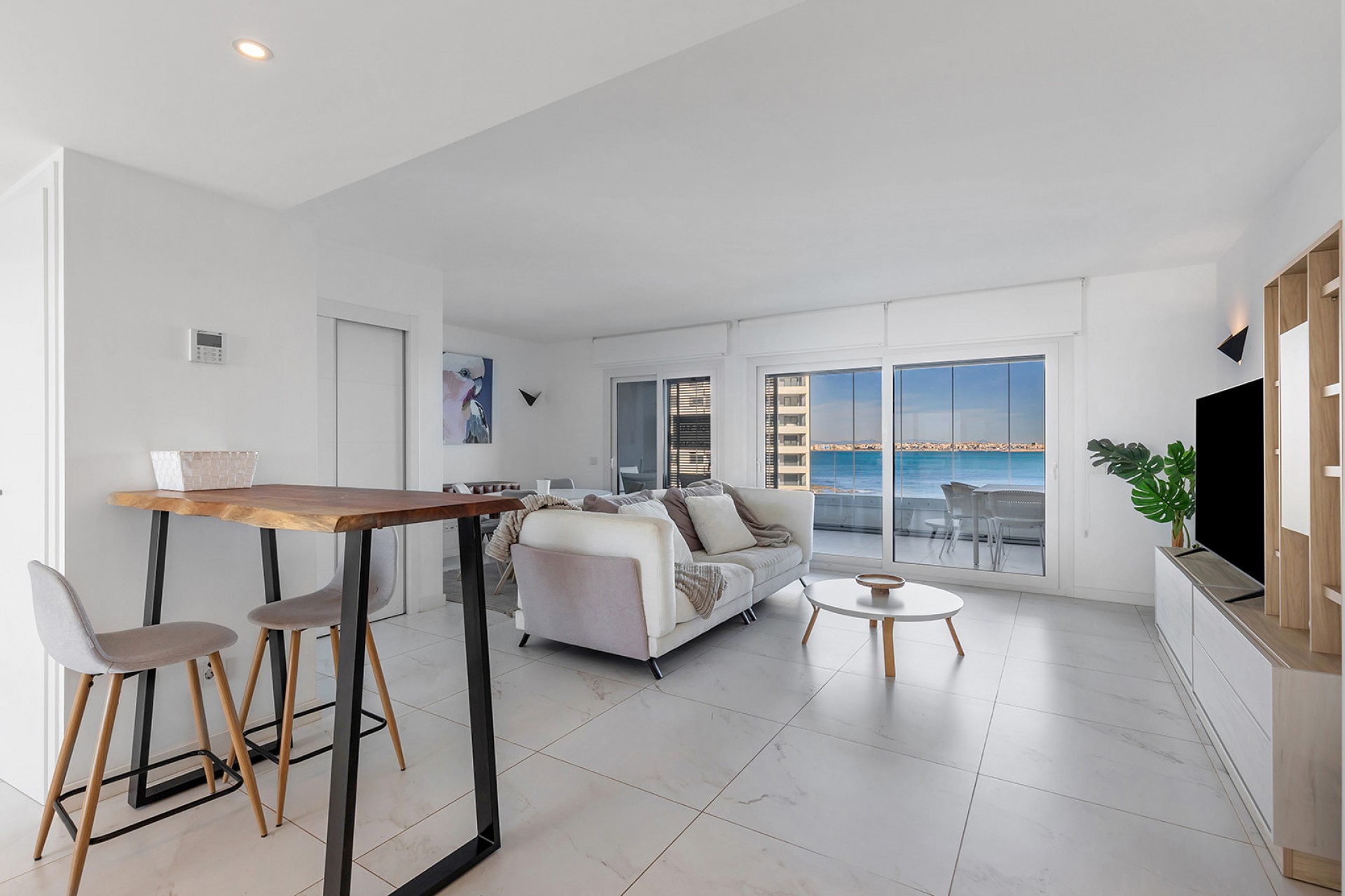 Resale - Apartment -
Torrevieja - Punta prima