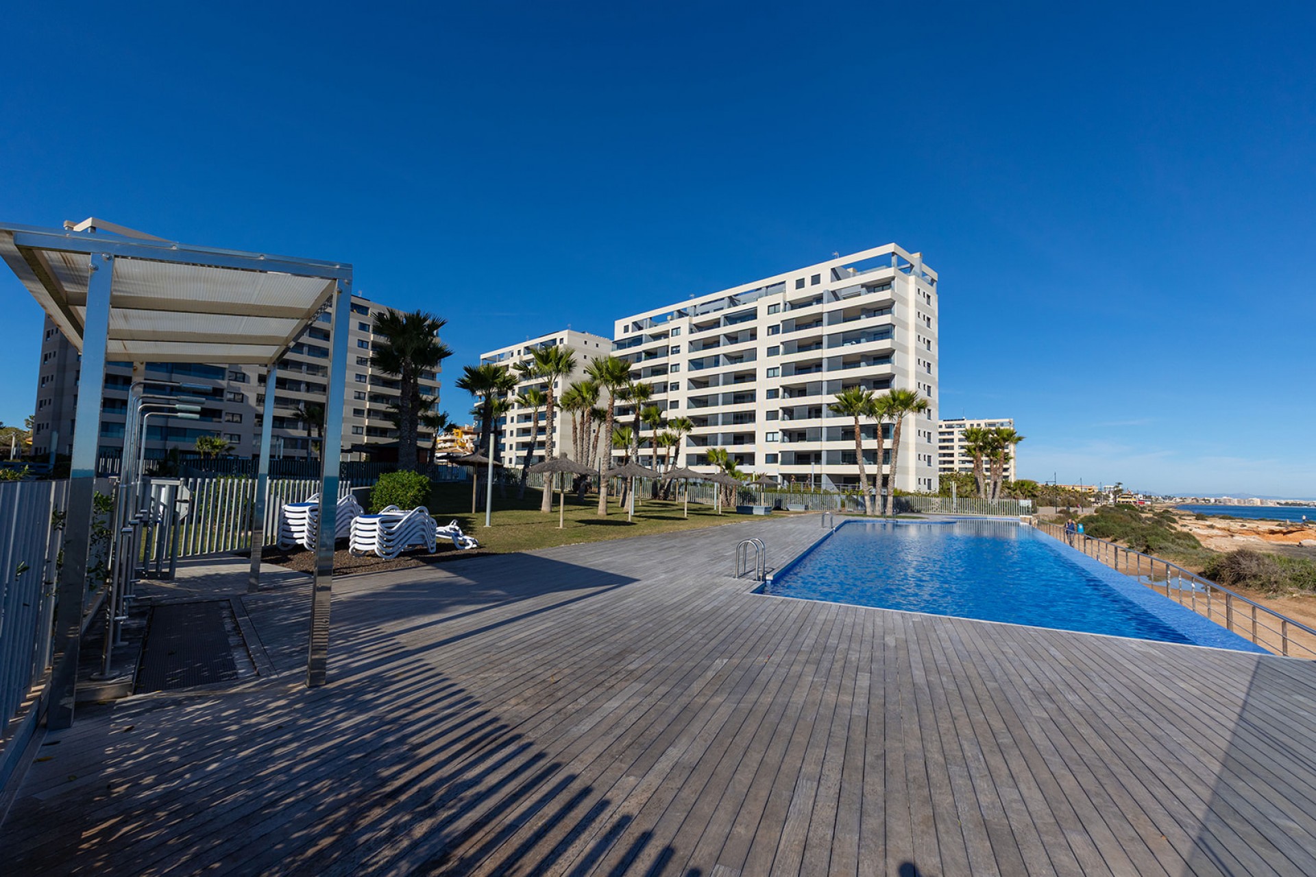 Resale - Apartment -
Torrevieja - Punta prima