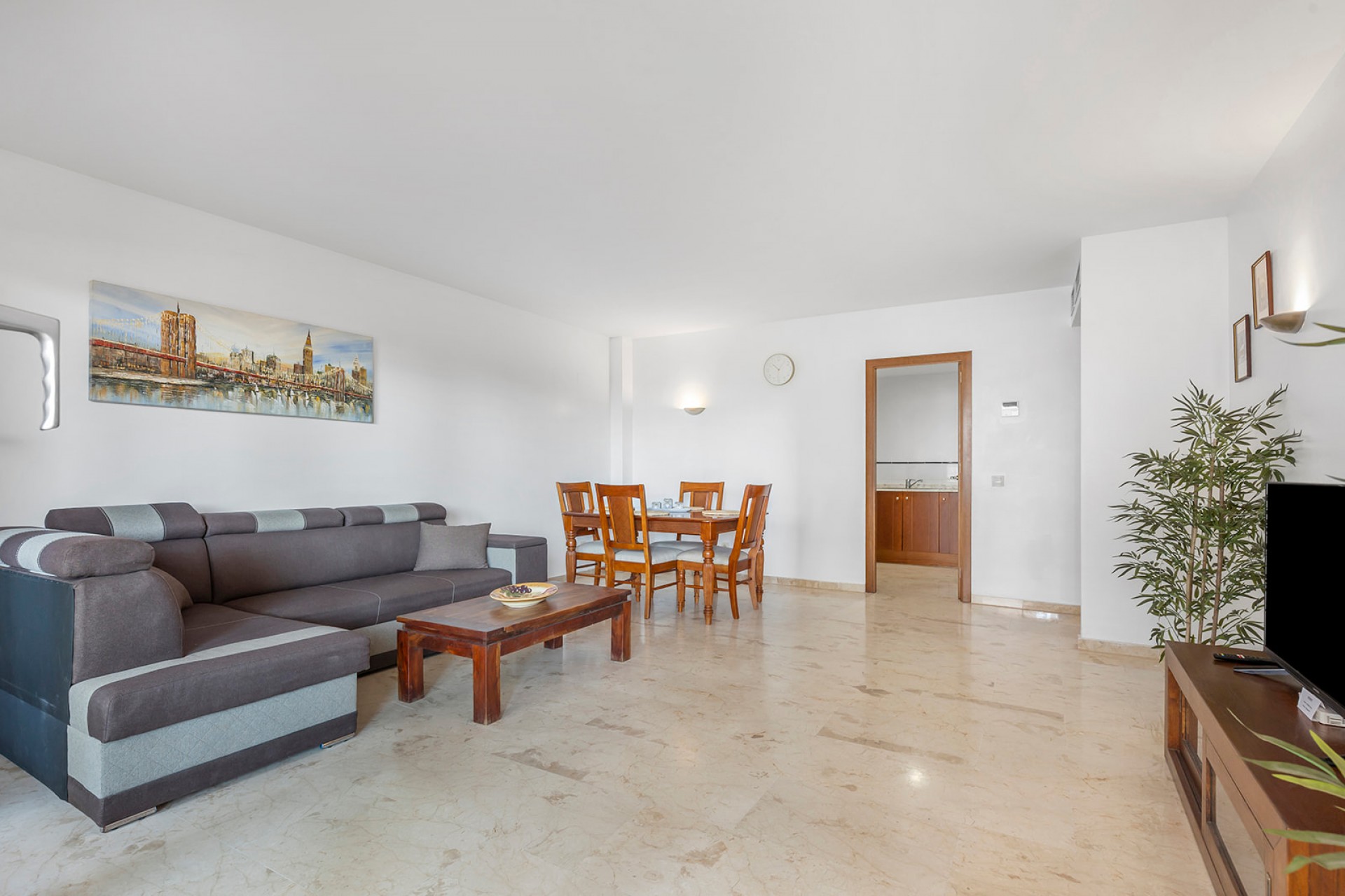 Resale - Apartment -
Torrevieja - Punta prima