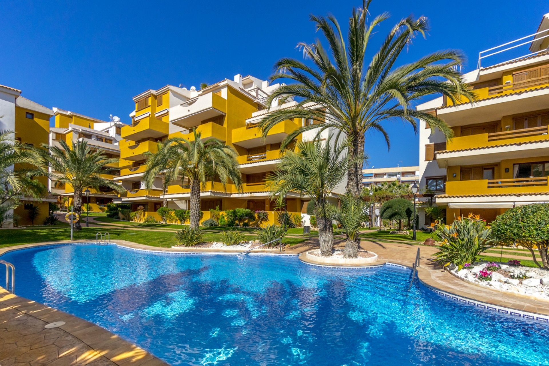 Resale - Apartment -
Torrevieja - Punta prima