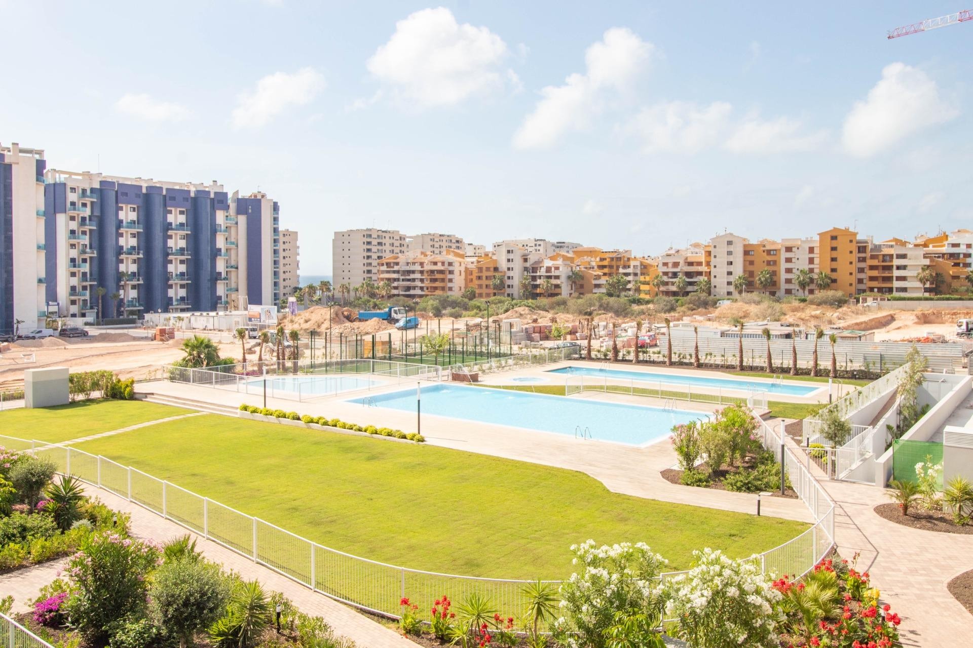 Resale - Apartment -
Torrevieja - Punta prima