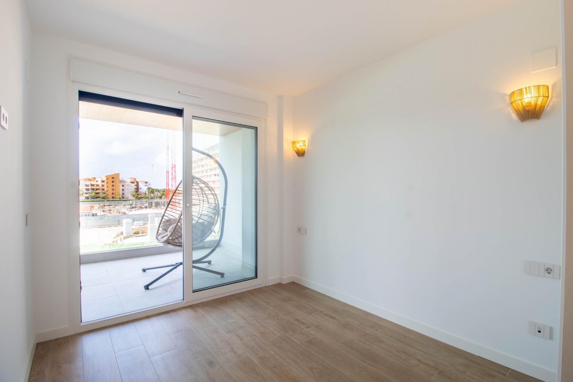 Resale - Apartment -
Torrevieja - Punta prima