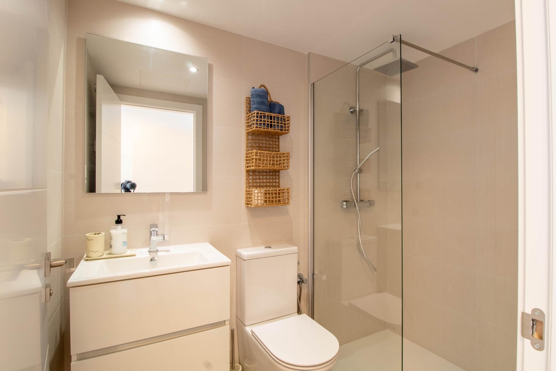 Resale - Apartment -
Torrevieja - Punta prima