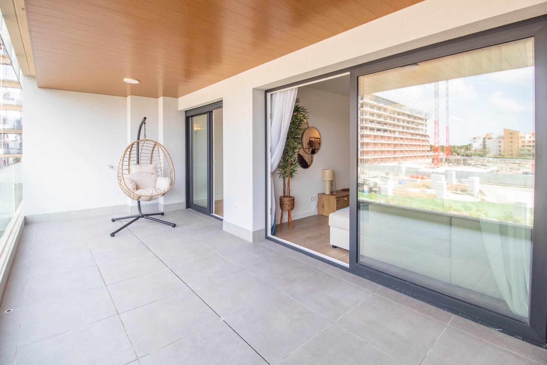 Resale - Apartment -
Torrevieja - Punta prima