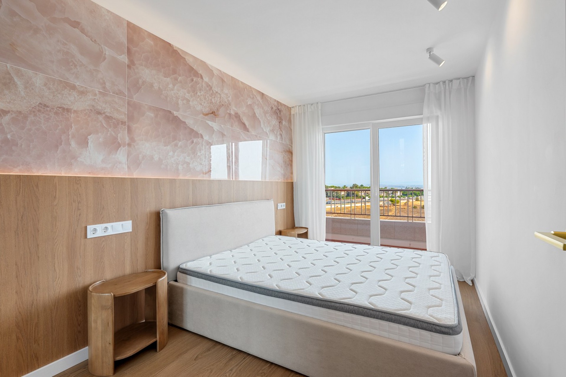 Resale - Apartment -
Torrevieja - Punta Prima