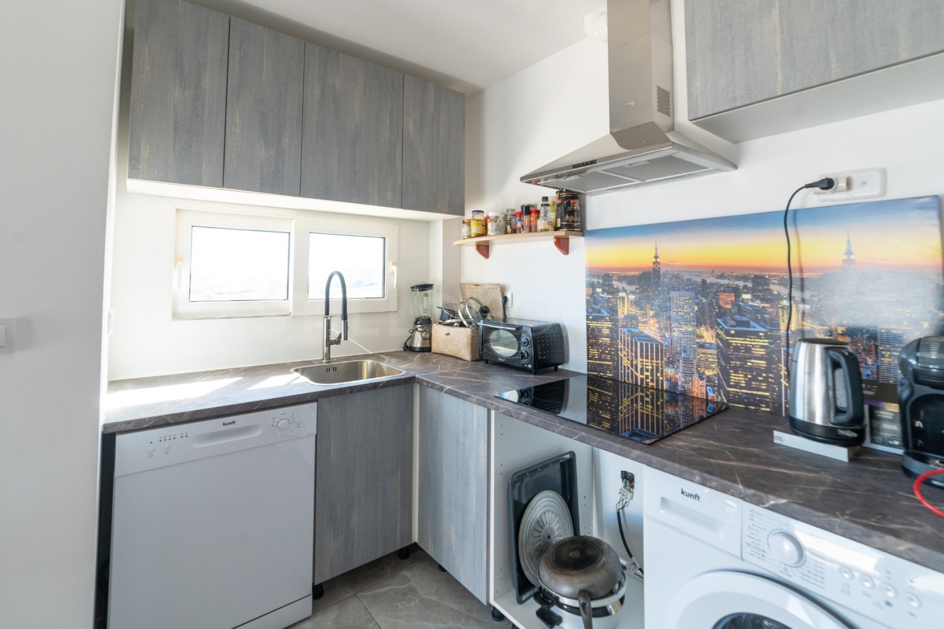 Resale - Apartment -
Torrevieja - Torrelamata - La Mata