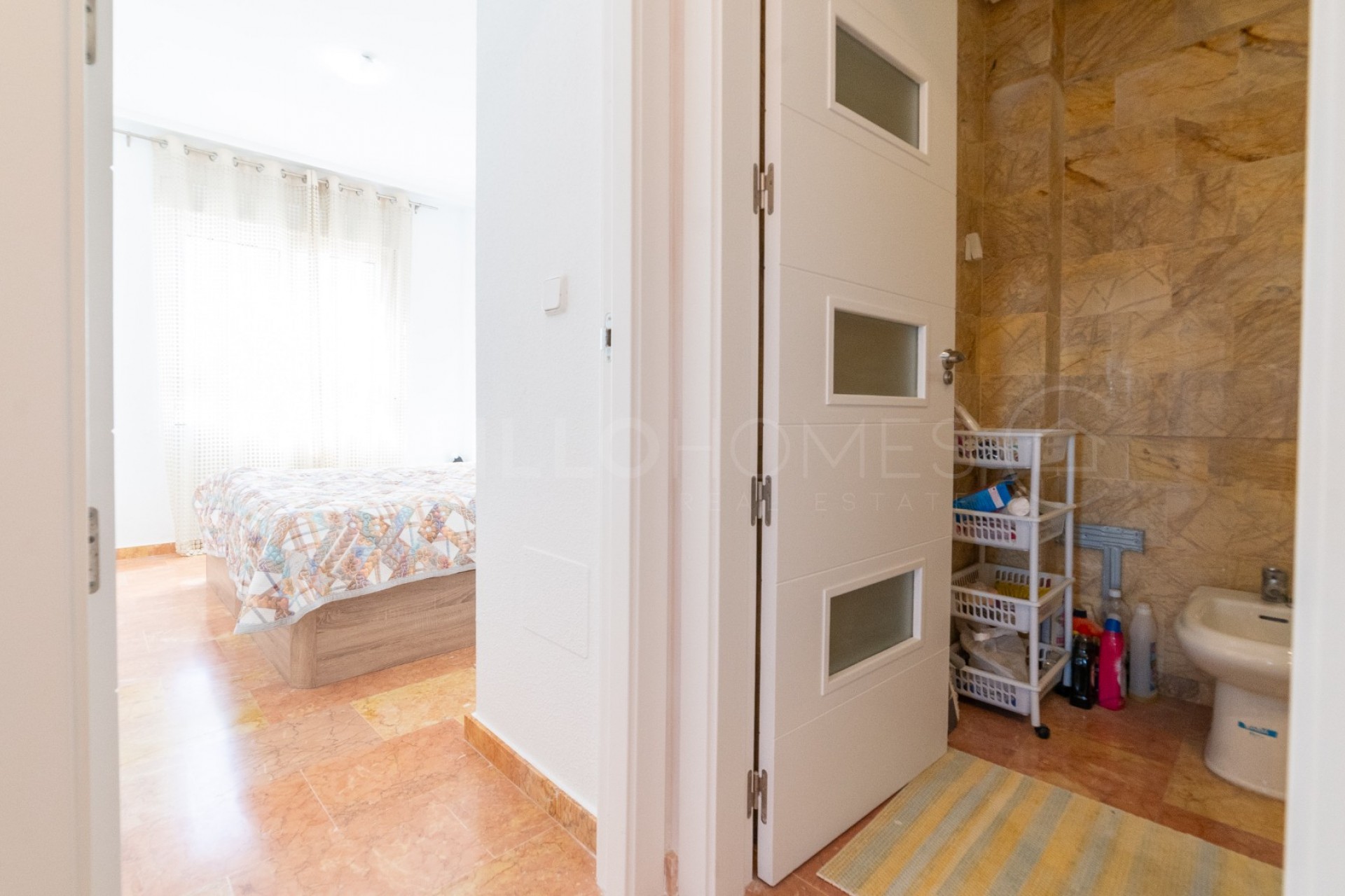 Resale - Apartment -
Torrevieja - Torrelamata - La Mata