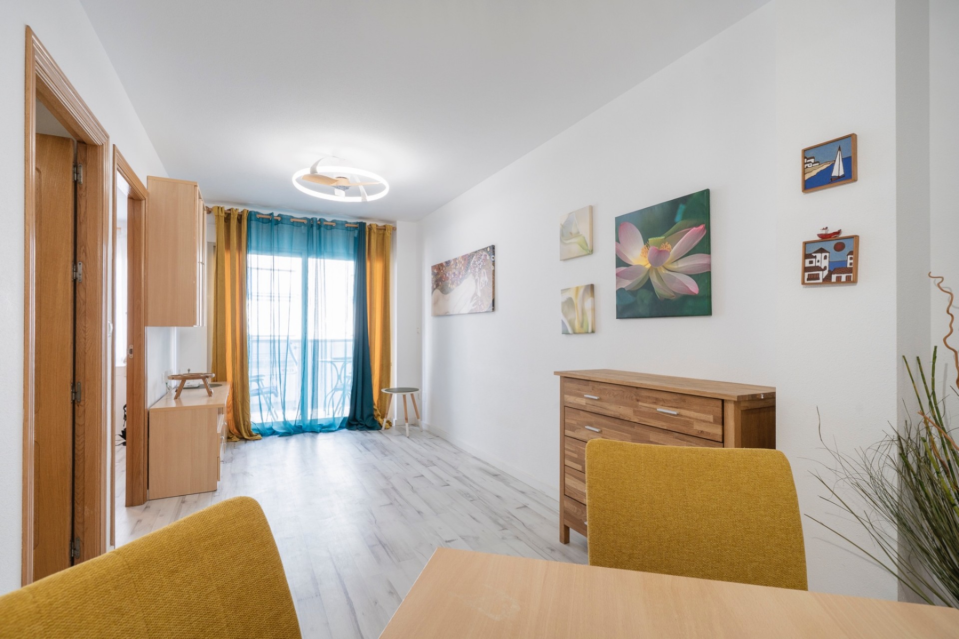 Resale - Apartment -
Torrevieja