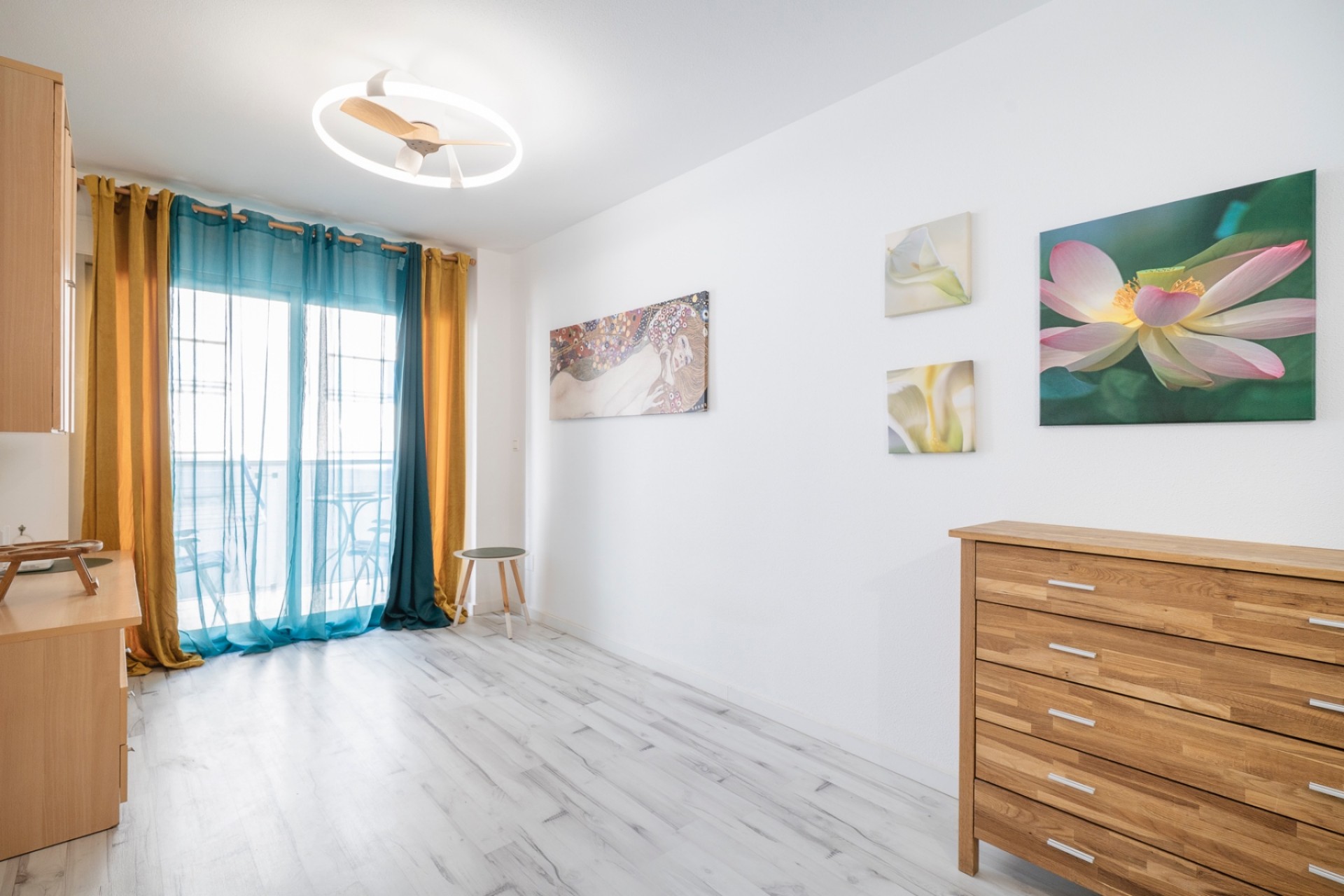 Resale - Apartment -
Torrevieja