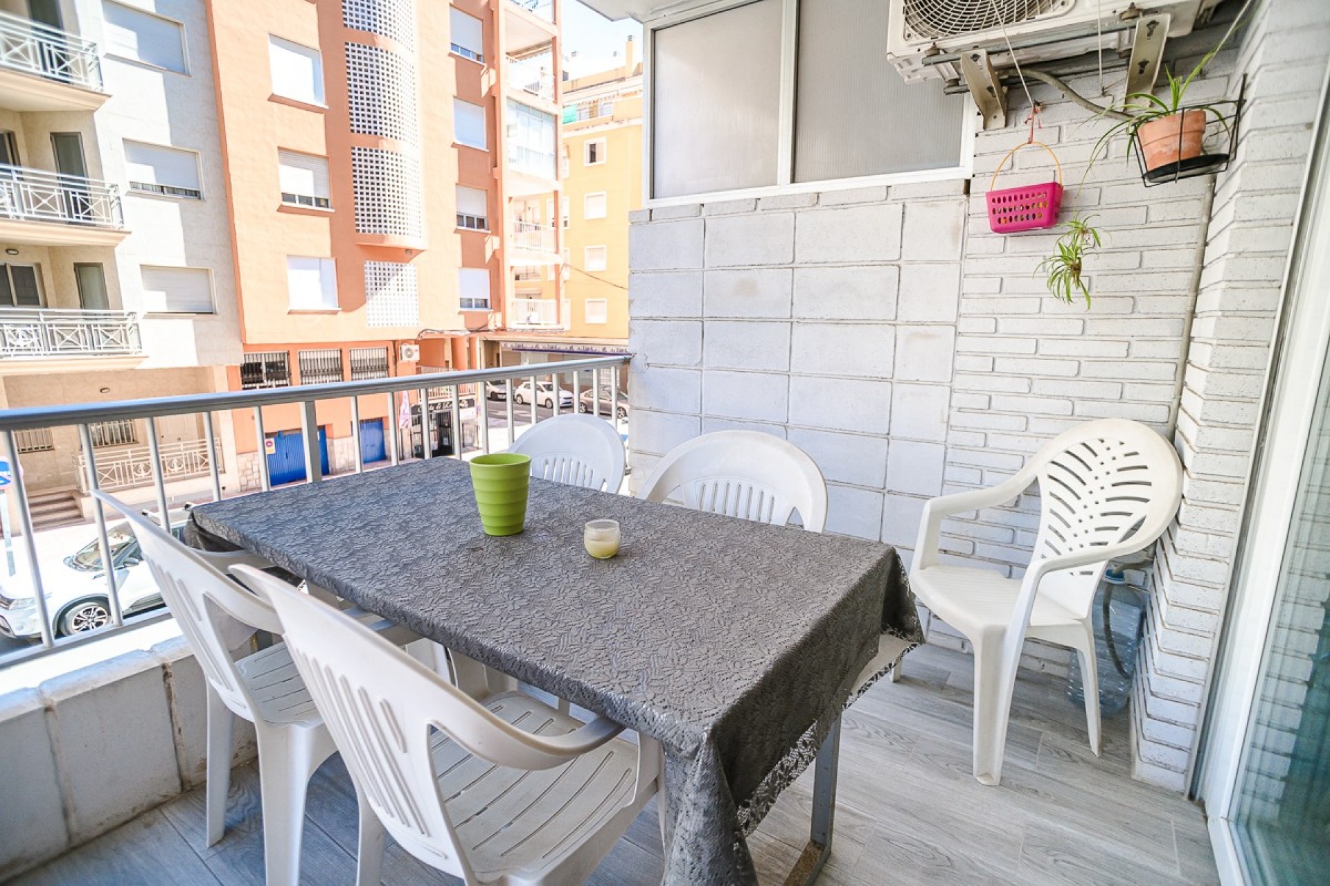 Resale - Apartment -
Torrevieja
