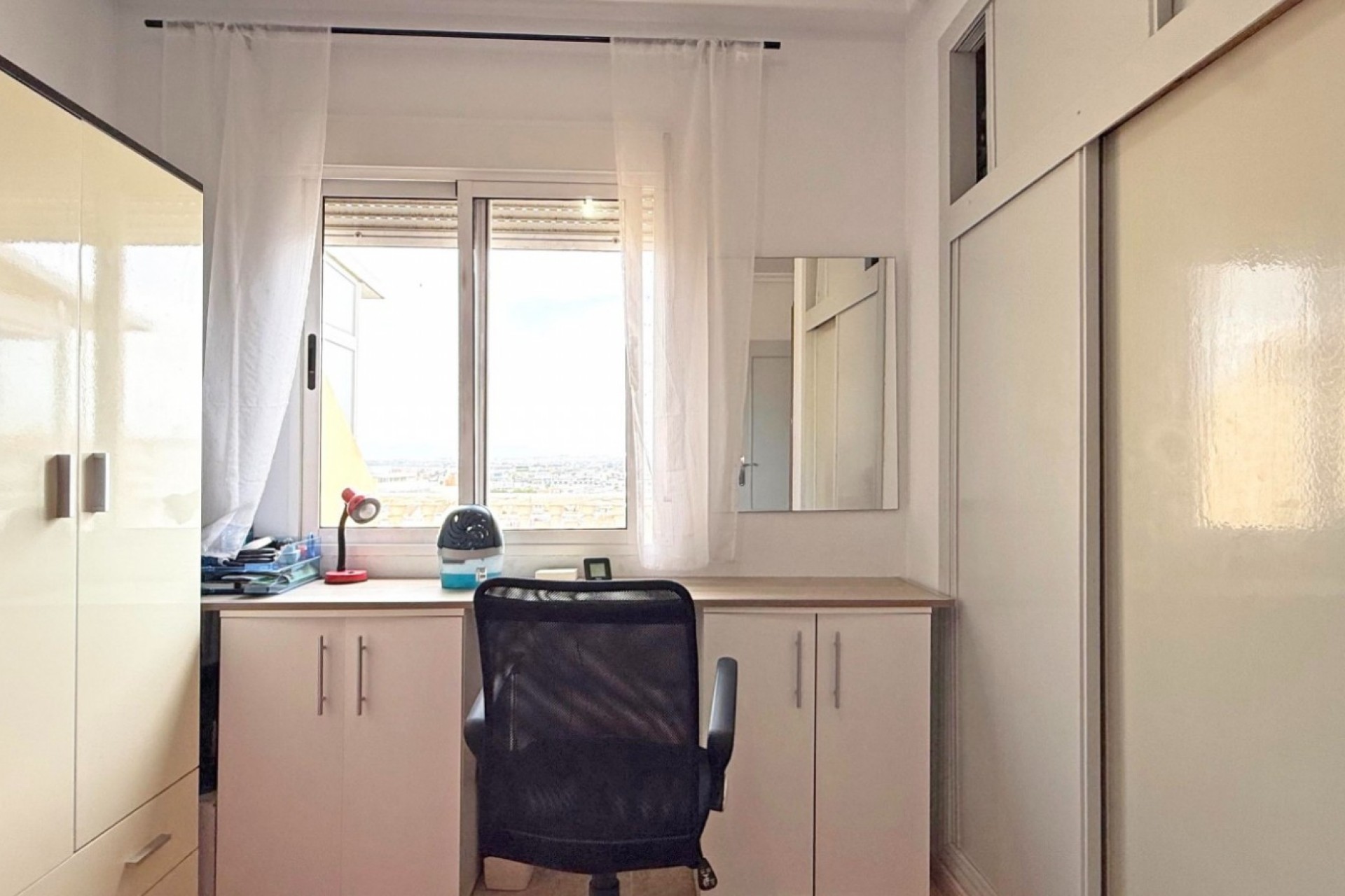 Resale - Apartment -
Torrevieja