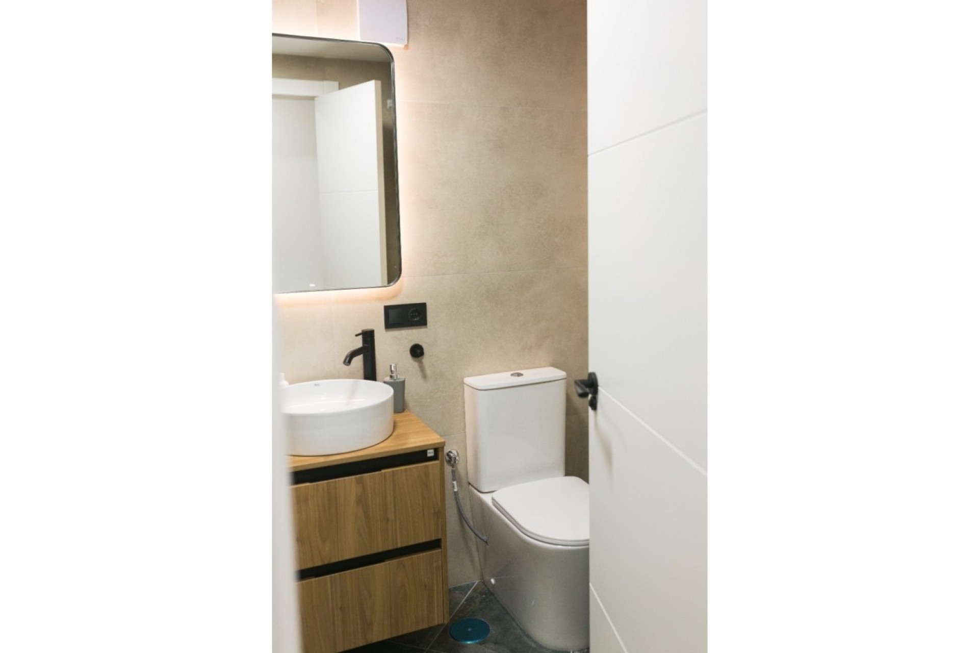 Resale - Apartment -
Torrevieja