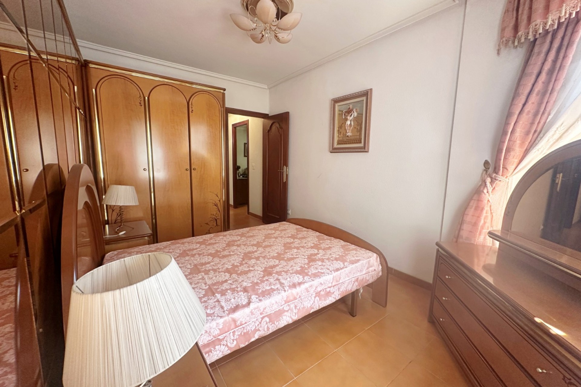 Resale - Apartment -
Torrevieja